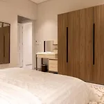 Nuzul R108 - Elegant Furnished Apartment